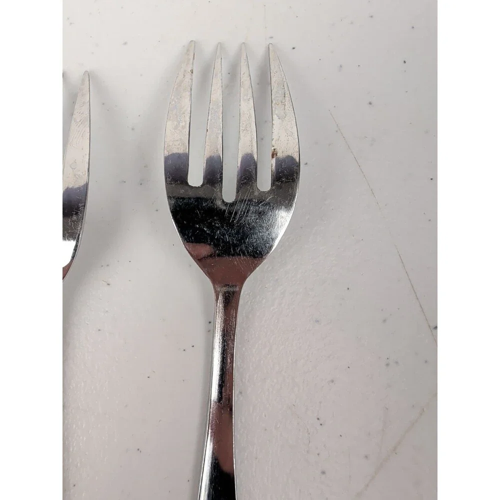 REO Crest American Beauty Accent Salad Forks Stainless Steel Japan Set Of 2